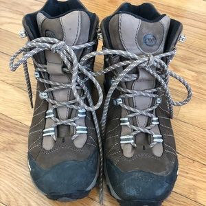 Women’s Obōz Hiking Boots